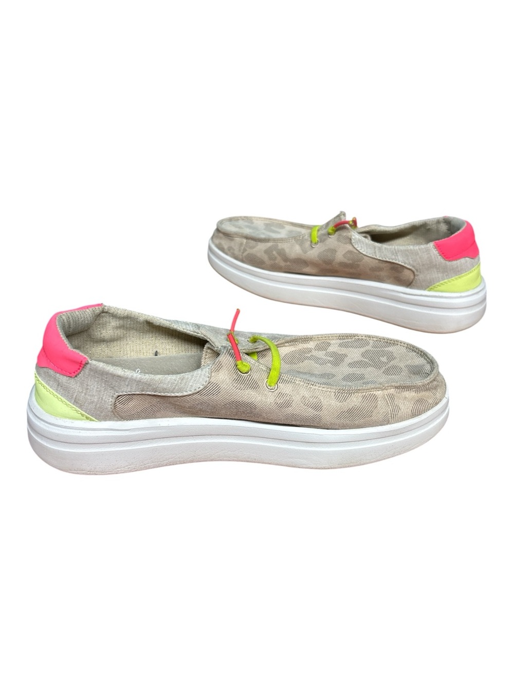 Hey Dude Womens Wendy Rise Leopard Neon Beige Size 8 Ultra Light Platform EVA - Picture 7 of 9
